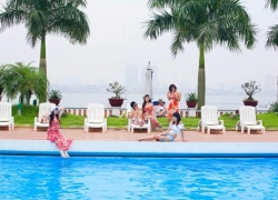 "Pool Party - Bikini Party" giữa lòng Hà Nội