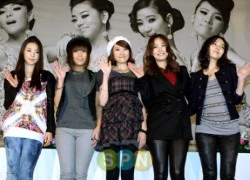 Nước mắt và nụ cười trong ngày Wonder Girls vẻ vang trở về Hàn Quốc