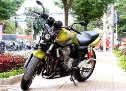 Honda CB400 Super Four qua tay dân 'độ' Sài Gòn