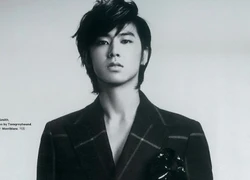 Yunho (DBSK) trầm lặng và hấp dẫn trên bìa tạp chí