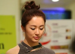 Yoon Eun Hye khoe da mịn màng như em bé