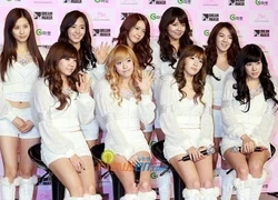 SNSD vui mừng khôn xiết sau concert đầu tiên thành công rực rỡ