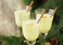 Eggnog - Cocktail trứng sữa mùa đông