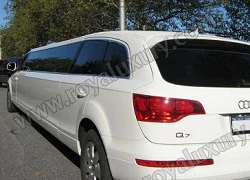 Audi Q7 Limousine "tung cánh hải âu"