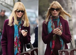 Claudia Schiffer lần đầu khoe bụng bầu