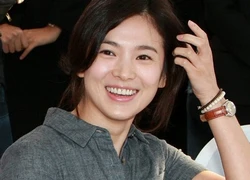 Song Hye Kyo cười "ngọt" nhất xứ Hàn