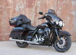 'Bóng ma' Harley-Davidson CVO