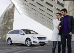 Mercedes-Benz R-Class 2011 lộ diện