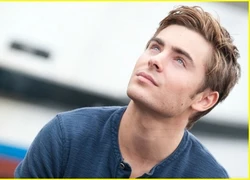 Zac Efron khoe hình ảnh cực kỳ cool trong phim mới