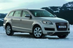 Động cơ mới cho Audi Q7 phiên bản 2011