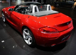 Sắc đỏ của BMW Z4 sDrive35is tại Leipzig Auto Show