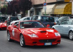 Lễ hội siêu xe Ferrari ở Italy