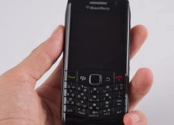 Cận cảnh BlackBerry Pearl 3G tại Việt Nam