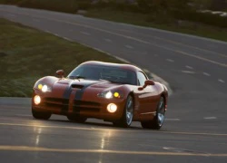 Dodge Viper SRT-10 Coupe: Ông hoàng tốc độ cuối cùng