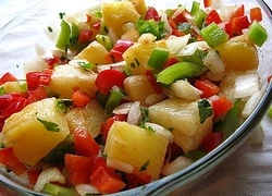 Hè cùng vui nhảy điệu Salsa dứa