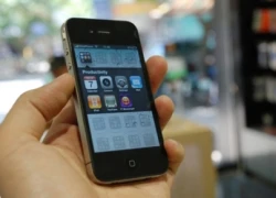 iPhone 4 bắt đầu hạ nhiệt