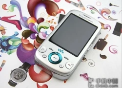 Rạng ngời "người đẹp" hát hò Sony Ericsson Zylo