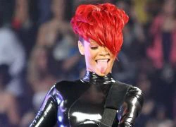 Rihanna hủy hàng loạt show diễn vì ế vé?