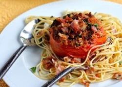 Spaghetti cà chua nướng món quen mà thành lạ