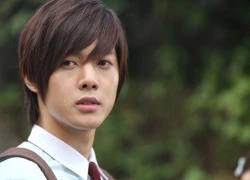 Đến lượt Kim Hyun Joong bị chỉ trích trong "Thơ Ngây"