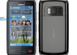 Nokia C6-01 không có bàn phím QWERTY