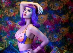 Katy Perry nhất quyết không chịu thay đổi ca từ nhạy cảm