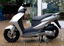 Honda Dylan 150 - phong cách châu Âu trên phố