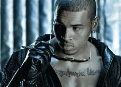 Chris Brown tung hàng hot "dọn đường" cho album mới