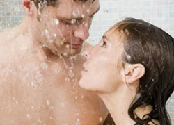 Sex dưới vòi hoa sen: Cảm giác không chỉ là "lên đỉnh"