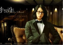 Phút ngẫu hứng một mình trong phòng của Heechul (SuJu)