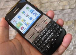 Nokia E5 chính hãng giá 4,9 triệu đồng