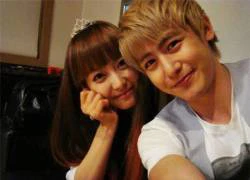 Fans nữ muốn cứu Nichkhun khỏi... động đất!