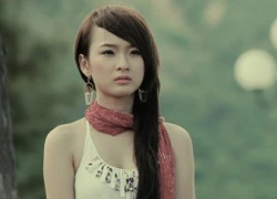 Angela Phương Trinh khoe sắc trong MV mới