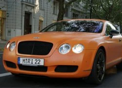 Bentley Continental GT màu 'độc'