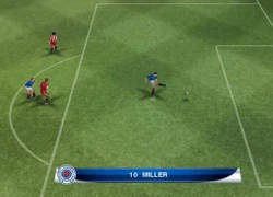 PES 2011 và cú ghi bàn phút chót trên iPhone