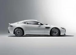 Aston Martin GT4 2011 thách thức trên đường đua