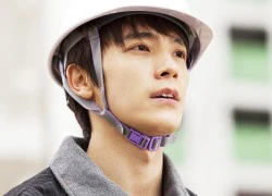 Fans thích thú xem Donghae (SuJu) thử làm công nhân