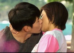 "Tiểu hổ" Hyun Bin giật mình khi hôn Ha Ji Won