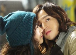 Moon Geun Young "ngượng ngùng" khi hôn Jang Geun Suk