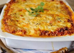 Chi tiết cách làm sốt cực ngon cho món Lasagna