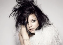 Lily Allen đau đớn khi (lại) bị sảy thai