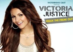 Ngất ngây trước vẻ đẹp của ngôi sao 17 tuổi - Victoria Justice trong MV