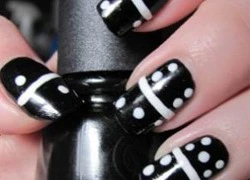 Nail ấn tượng với gam màu đen