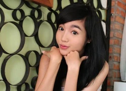 Hot girl Elly: &#8220;Không cảm thấy ngại khi chụp các bộ hình sexy&#8221;