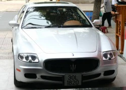 'Xế độc' Maserati giữa đường phố Sài thành