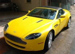 Aston Martin V8 Vantage màu vàng về Hà Nội