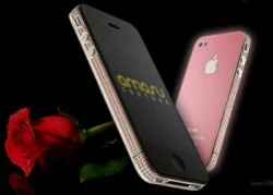 iPhone 4 phiên bản Valentine, Facebook tròn 7 tuổi