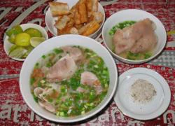 Bánh canh cá lóc Huế