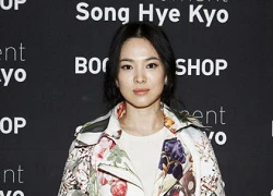 Song Hye Kyo quá xinh đẹp trong buổi phát hành sách ảnh