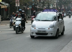 Đi taxi 'mặc cả' ngày đầu năm